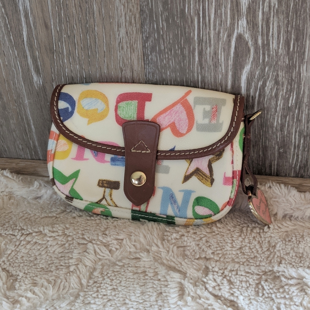 Dooney & Bourke wristlet